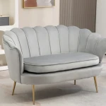 Canapé forme de coquillage gris clair